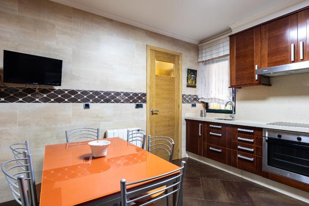Piso Vacacional En La Playa De Rodeira Apartment กันกาส เด มอร์ราโซ ภายนอก รูปภาพ